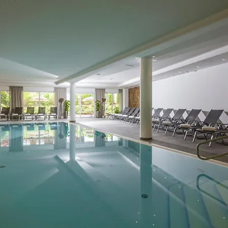 Alpen Glueck Schloessl Unterm Rain