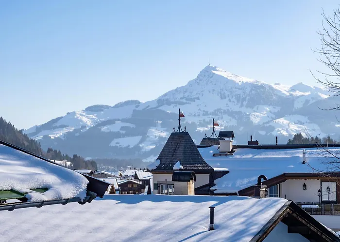 Alpen Glueck Schloessl Unterm Rain *