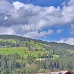 Alpen Glueck Schloessl Unterm Rain *