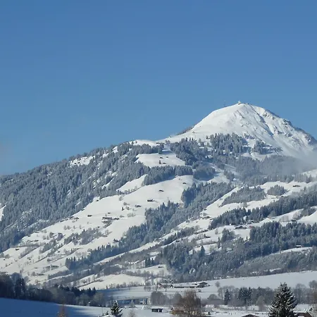 Alpen Glueck Schloessl Unterm Rain شقة